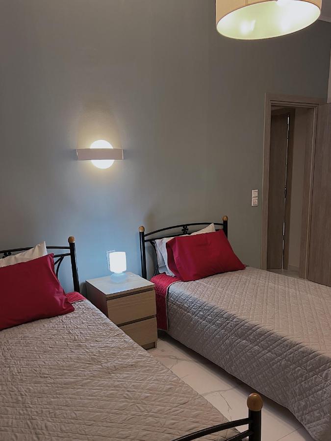 Sea Horizon Suites Chalkís Eksteriør bilde
